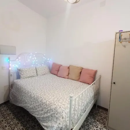 Apartment Alojamiento Con Patio *